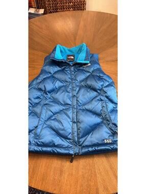 Women's The North Face 550 Fill quilted puffer vest in a teal, medium
